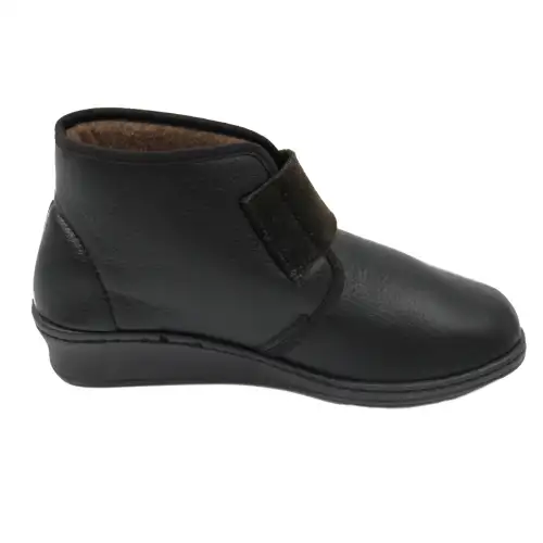 &Alpha;&nu;&alpha;&tau;&omicron;&mu;&iota;&kappa;ό &Mu;&pi;&omicron;&tau;ά&kappa;&iota; 621