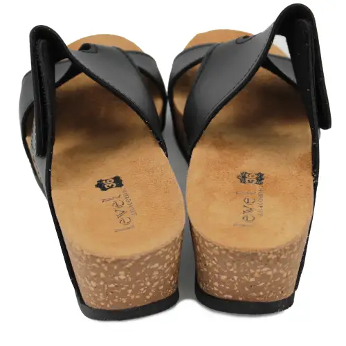 &Alpha;&nu;&alpha;&tau;&omicron;&mu;&iota;&kappa;ό &Gamma;&upsilon;&nu;&alpha;&iota;&kappa;&epsilon;ί&omicron; &Sigma;&alpha;&nu;&delta;ά&lambda;&iota; - &Mu;&alpha;ύ&rho;&omicron; | &Mu;&epsilon; &Rho;&upsilon;&theta;&mu;&iota;&zeta;ό&mu;&epsilon;&nu;&omicron; &Alpha;&upsilon;&tau;&omicron;&kappa;ό&lambda;&lambda;&eta;&tau;&omicron; 1080