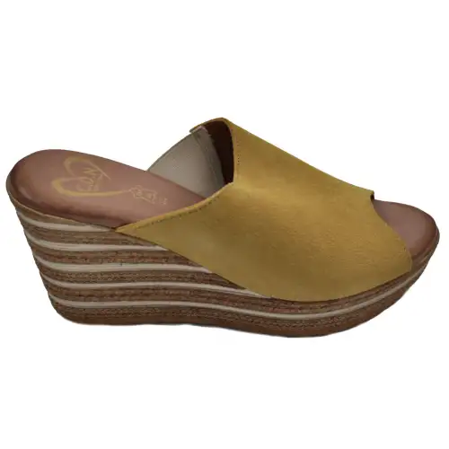 &Alpha;&nu;&alpha;&tau;&omicron;&mu;&iota;&kappa;ή &Gamma;&upsilon;&nu;&alpha;&iota;&kappa;&epsilon;ί&alpha; &Pi;&lambda;&alpha;&tau;&phi;ό&rho;&mu;&alpha;- &Kappa;ί&tau;&rho;&iota;&nu;&eta;