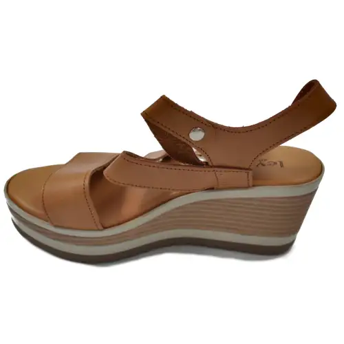 &Alpha;&nu;&alpha;&tau;&omicron;&mu;&iota;&kappa;ή &Gamma;&upsilon;&nu;&alpha;&iota;&kappa;&epsilon;ί&alpha; &Pi;&lambda;&alpha;&tau;&phi;ό&rho;&mu;&alpha;- &Kappa;ά&mu;&epsilon;&lambda; 2076