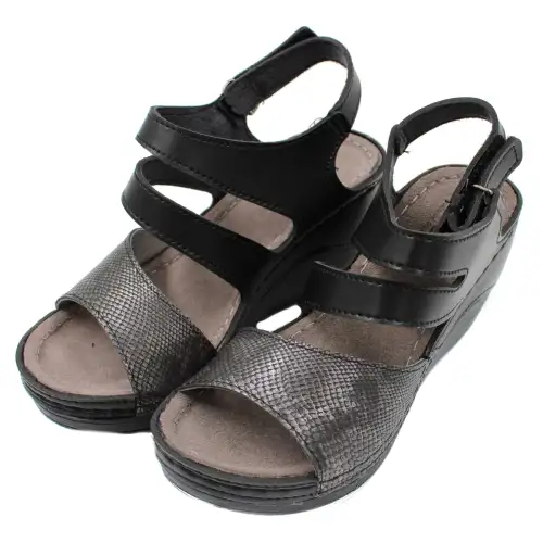 &Alpha;&nu;&alpha;&tau;&omicron;&mu;&iota;&kappa;ό &Gamma;&upsilon;&nu;&alpha;&iota;&kappa;&epsilon;ί&omicron; &Pi;έ&delta;&iota;&lambda;&omicron;  - &Mu;&alpha;ύ&rho;&omicron; 2117