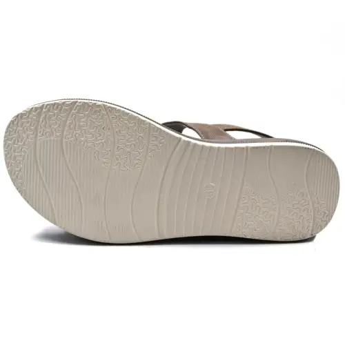 &Alpha;&nu;&alpha;&tau;&omicron;&mu;&iota;&kappa;ό &Gamma;&upsilon;&nu;&alpha;&iota;&kappa;&epsilon;ί&omicron; &Pi;έ&delta;&iota;&lambda;&omicron;  - &Mu;&pi;&epsilon;&zeta; 2131