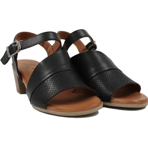 &Alpha;&nu;&alpha;&tau;&omicron;&mu;&iota;&kappa;ό &Gamma;&upsilon;&nu;&alpha;&iota;&kappa;&epsilon;ί&omicron; &Pi;έ&delta;&iota;&lambda;&omicron;  - &Mu;&alpha;ύ&rho;&omicron; 2138