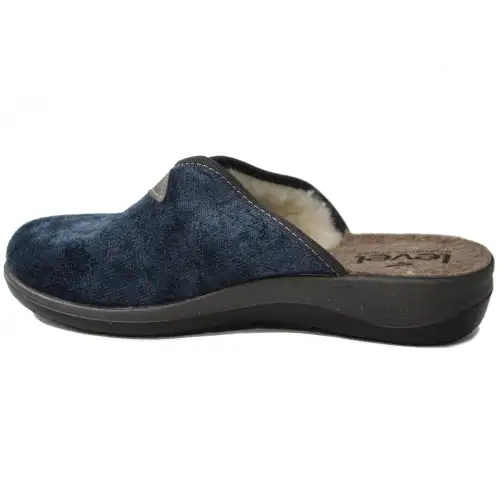 &Alpha;&nu;&alpha;&tau;&omicron;&mu;&iota;&kappa;ή &Gamma;&upsilon;&nu;&alpha;&iota;&kappa;&epsilon;ί&alpha; &Pi;&alpha;&nu;&tau;ό&phi;&lambda;&alpha;  - &Sigma;&kappa;&omicron;ύ&rho;&omicron; &Mu;&pi;&lambda;&epsilon; 4050