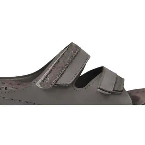 &Alpha;&nu;&alpha;&tau;&omicron;&mu;&iota;&kappa;ή &Gamma;&upsilon;&nu;&alpha;&iota;&kappa;&epsilon;ί&alpha; &Pi;&alpha;&nu;&tau;ό&phi;&lambda;&alpha; - &Gamma;&kappa;&rho;&iota; 1131