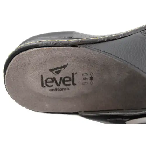 &Alpha;&nu;&alpha;&tau;&omicron;&mu;&iota;&kappa;ή &Gamma;&upsilon;&nu;&alpha;&iota;&kappa;&epsilon;ί&alpha; &Pi;&alpha;&nu;&tau;ό&phi;&lambda;&alpha; - &Mu;&alpha;ύ&rho;&eta; 1141