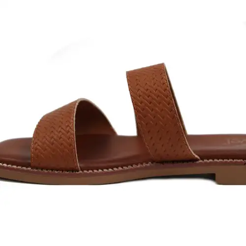 &Alpha;&nu;&alpha;&tau;&omicron;&mu;&iota;&kappa;ό &Gamma;&upsilon;&nu;&alpha;&iota;&kappa;&epsilon;ί&omicron; &Sigma;&alpha;&nu;&delta;ά&lambda;&iota; - &Kappa;&alpha;&phi;έ | 1165