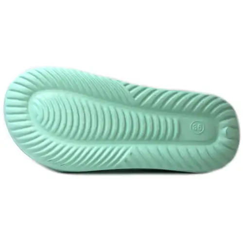 &Alpha;&nu;&alpha;&tau;&omicron;&mu;&iota;&kappa;ή &Gamma;&upsilon;&nu;&alpha;&iota;&kappa;&epsilon;ί&alpha; &Sigma;&alpha;&gamma;&iota;&omicron;&nu;ά&rho;&alpha;  &Alpha;&delta;&iota;ά&beta;&rho;&omicron;&chi;&eta; - &Pi;&rho;ά&sigma;&iota;&nu;&eta; 174