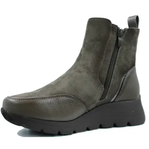 &Alpha;&nu;&alpha;&tau;&omicron;&mu;&iota;&kappa;ό &Gamma;&upsilon;&nu;&alpha;&iota;&kappa;&epsilon;ί&omicron; &Mu;&pi;&omicron;&tau;ά&kappa;&iota; &Kappa;&alpha;&sigma;&tau;ό&rho; &mu;&epsilon; &Lambda;ά&sigma;&tau;&iota;&chi;&omicron;  - &Chi;&alpha;&kappa;ί 497