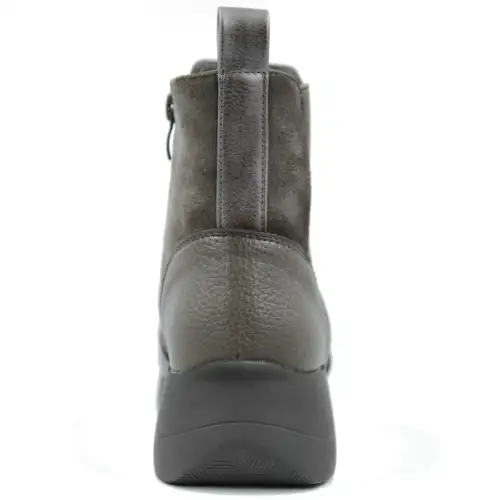 &Alpha;&nu;&alpha;&tau;&omicron;&mu;&iota;&kappa;ό &Gamma;&upsilon;&nu;&alpha;&iota;&kappa;&epsilon;ί&omicron; &Mu;&pi;&omicron;&tau;ά&kappa;&iota; &Kappa;&alpha;&sigma;&tau;ό&rho; &mu;&epsilon; &Lambda;ά&sigma;&tau;&iota;&chi;&omicron;  - &Chi;&alpha;&kappa;ί 497