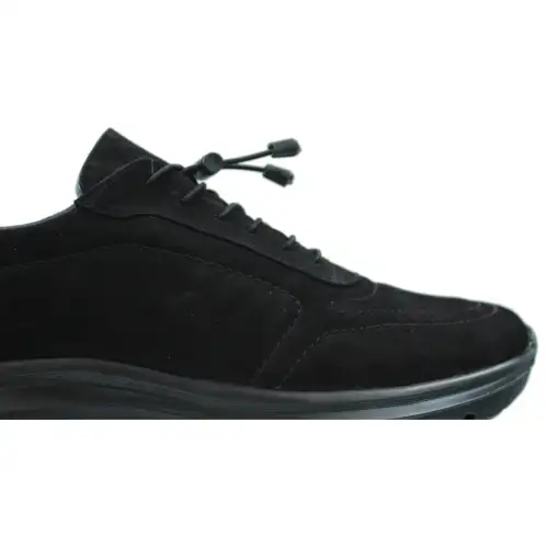 582 &Mu;&Alpha;&Upsilon;&Rho;&Omicron; &Epsilon;