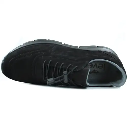 582 &Mu;&Alpha;&Upsilon;&Rho;&Omicron; &Gamma;